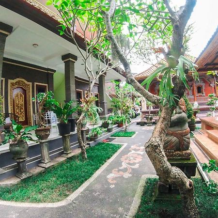 Jungut Inn Ubud Exterior foto